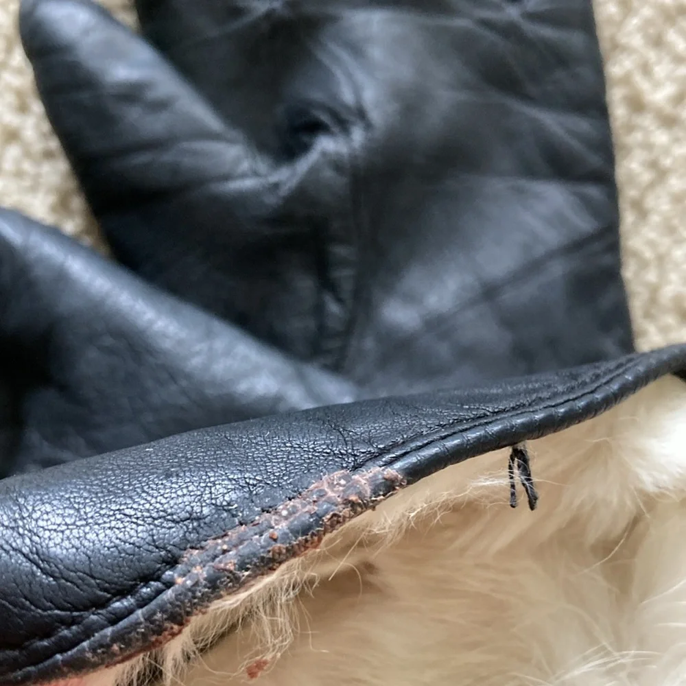 Vintage Lord & Taylor Genuine Leather Gloves Size 7.5 Fur Lining Soft Women EUC
